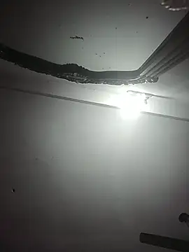 Snapshot of momo_loves chatting on 03.18.26 momo loves online show from 03.18.26