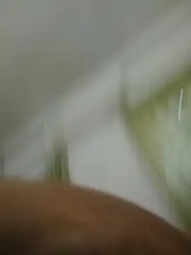 Snapshot of momo_loves chatting on 04.05.26 momo loves online show from 04.05.26