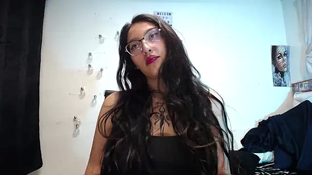 abril onnel online show from 01.28.25