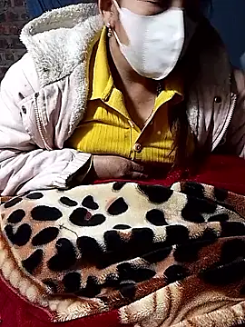 Snapshot of zinza-00 chatting on 01.11.26 zinza-00 online show from 01.11.26