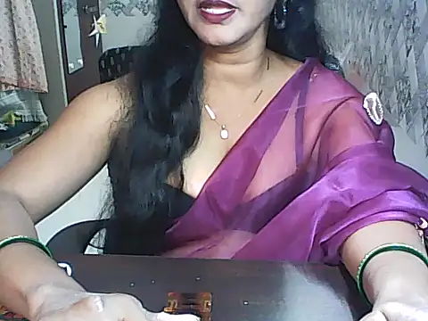 Tara-rathod05 online show from 01.12.26