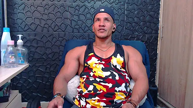 Snapshot of viktor_herrera chatting on 02.07.26 viktor herrera online show from 02.07.26