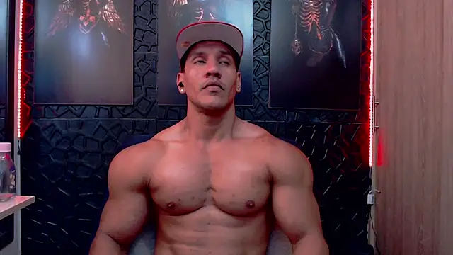 Snapshot of viktor_herrera chatting on 02.23.26 viktor herrera online show from 02.23.26