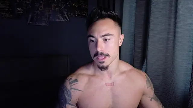 Snapshot of Master_Lukas chatting on 04.29.26 Master Lukas online show from 04.29.26