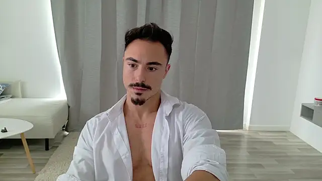 Snapshot of Master_Lukas chatting on 05.13.26 Master Lukas online show from 05.13.26