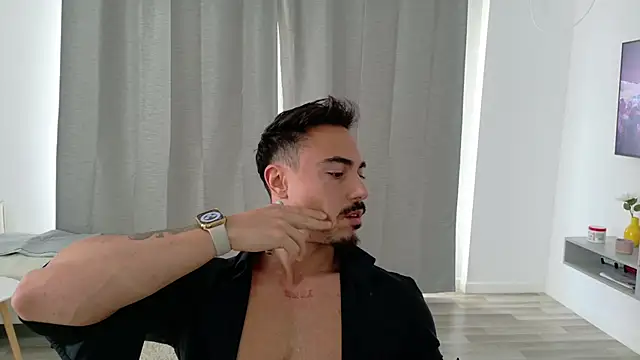 Snapshot of Master_Lukas chatting on 05.14.26 Master Lukas online show from 05.14.26