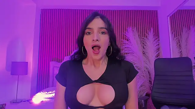 Violett hott  online show from 02.02.26