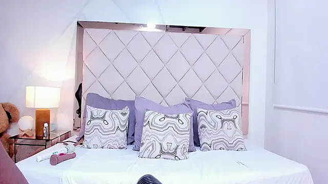 honeyy cherry online show from 01.13.26