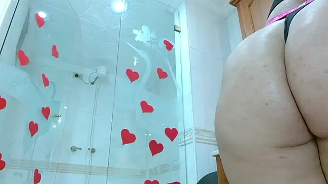 Snapshot of Collins_luna chatting on 02.23.26 Collins luna online show from 02.23.26