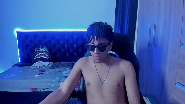 kurly scott online show from 01.07.26