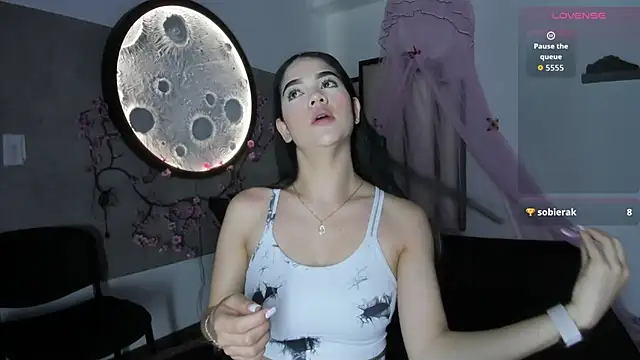 Luna  02 online show from 03.07.26