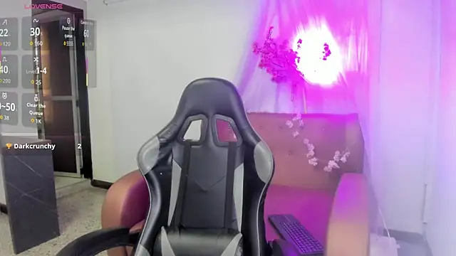 Luna  02 online show from 03.24.26