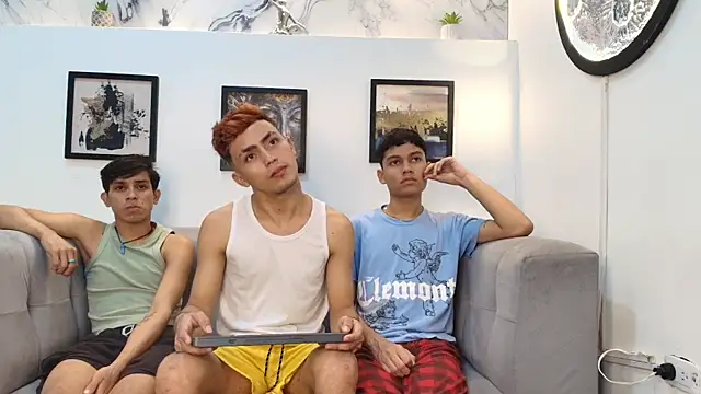 AVENGER BOYS2026 online show from 02.10.26