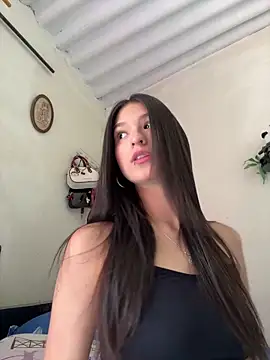 Snapshot of AgathaSander_ chatting on 01.15.26 AgathaSander online show from 01.15.26