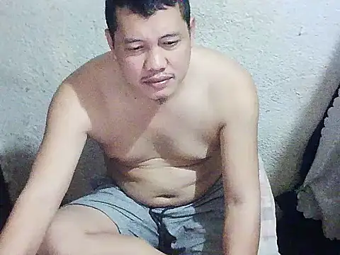 Snapshot of UrAsianGuy90 chatting on 03.02.26 UrAsianGuy90 online show from 03.02.26