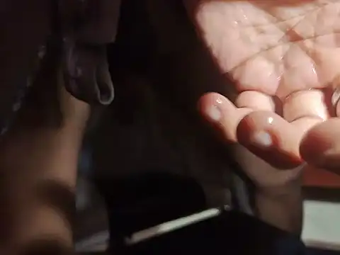 Love Sweat5 online show from 01.12.26