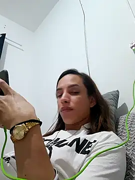 ofjuliaa online show from 03.29.26