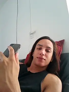 ofjuliaa online show from 04.17.26