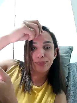 Snapshot of ofjuliaa chatting on 05.07.26 ofjuliaa online show from 05.07.26