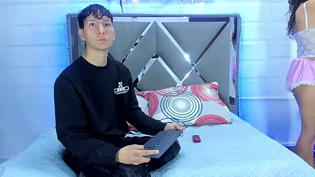 Snapshot of BunnyLove_ chatting on 01.12.26 BunnyLove online show from 01.12.26