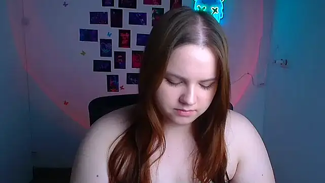 Kitty Mia Kitty online show from 04.15.26