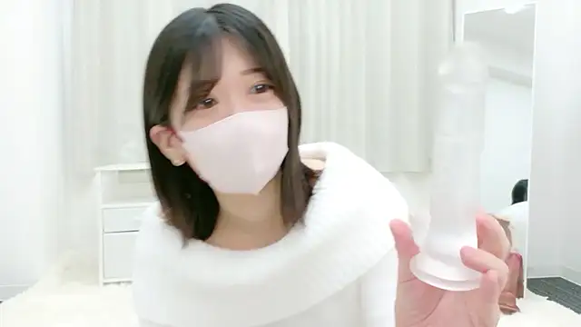 Snapshot of yuruchan_ chatting on 04.07.26 yuruchan online show from 04.07.26