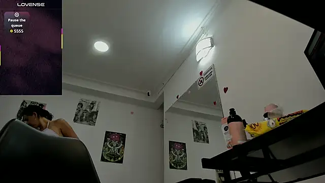 samantha milfs  online show from 03.25.26