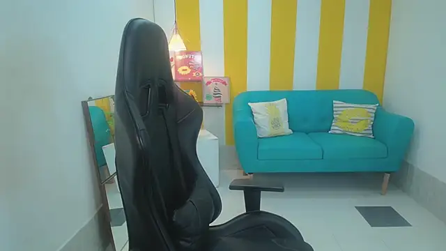 esmeralda cuisman online show from 01.17.26