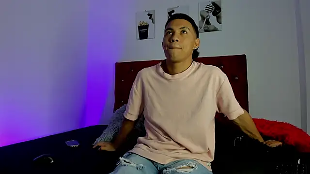 Liamsubtle01 online show from 01.12.26