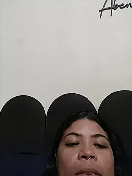 Snapshot of Indiafogosa23 chatting on 05.02.26 Indiafogosa23 online show from 05.02.26