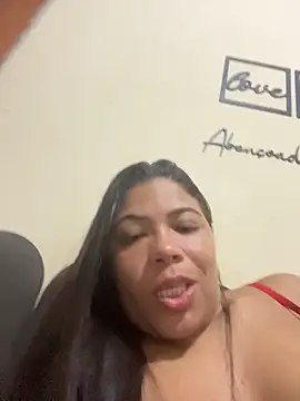 Snapshot of Indiafogosa23 chatting on 06.17.26 Indiafogosa23 online show from 06.17.26