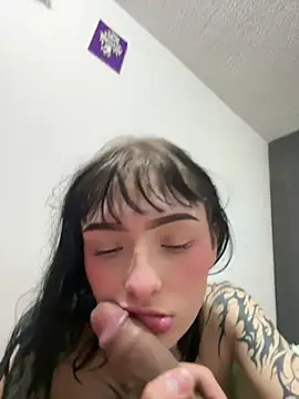 dulce-katt online show from 04.14.26