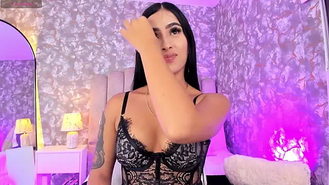 MiaTowson  online show from 01.16.26