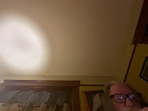 Snapshot of LickYourYoni chatting on 02.19.26 LickYourYoni online show from 02.19.26