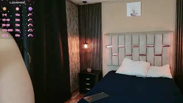 Snapshot of scarlettt_ss chatting on 02.12.26 scarlettt ss online show from 02.12.26