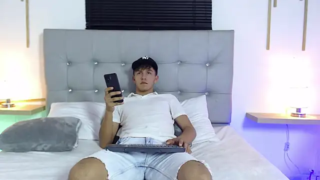 johnny blake  online show from 01.18.26