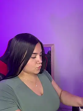 Snapshot of abby_gonzales chatting on 02.25.26 abby gonzales online show from 02.25.26