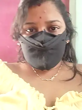 Snapshot of pinkisaha75 chatting on 01.18.26 pinkisaha75 online show from 01.18.26