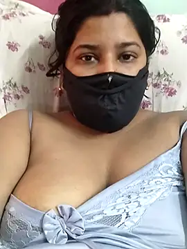 Snapshot of pinkisaha75 chatting on 02.19.26 pinkisaha75 online show from 02.19.26