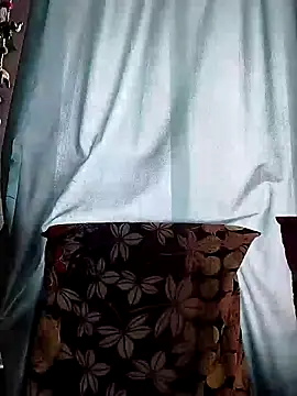 Snapshot of pinkisaha75 chatting on 02.26.26 pinkisaha75 online show from 02.26.26