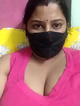 Snapshot of pinkisaha75 chatting on 02.26.26 pinkisaha75 online show from 02.26.26