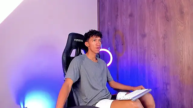 neitan miller  online show from 02.24.26