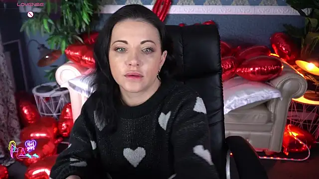 Dafni Monn online show from 02.21.26