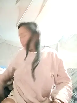 Snapshot of yu--yo chatting on 01.16.26 yu--yo online show from 01.16.26