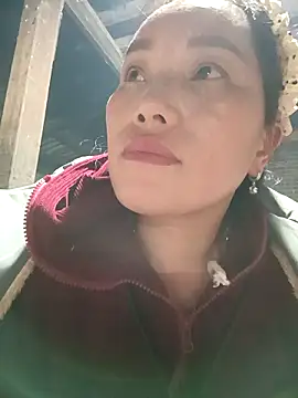 Snapshot of yu--yo chatting on 02.02.26 yu--yo online show from 02.02.26