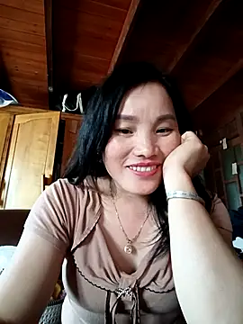 Snapshot of yu--yo chatting on 03.02.26 yu--yo online show from 03.02.26