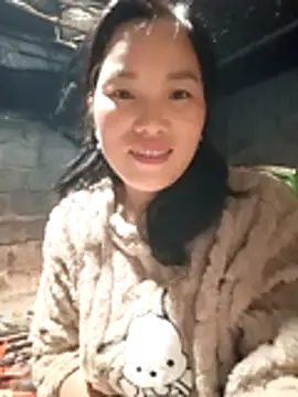 Snapshot of yu--yo chatting on 03.05.26 yu--yo online show from 03.05.26