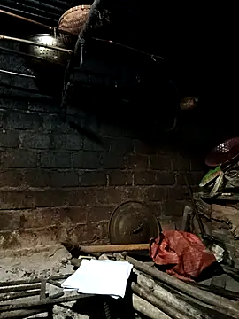 Snapshot of yu--yo chatting on 03.10.26 yu--yo online show from 03.10.26