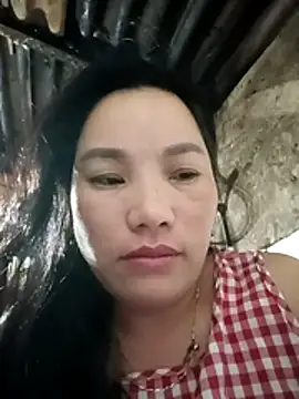 Snapshot of yu--yo chatting on 03.21.26 yu--yo online show from 03.21.26