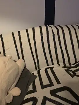 mommamilf69 online show from 04.04.26